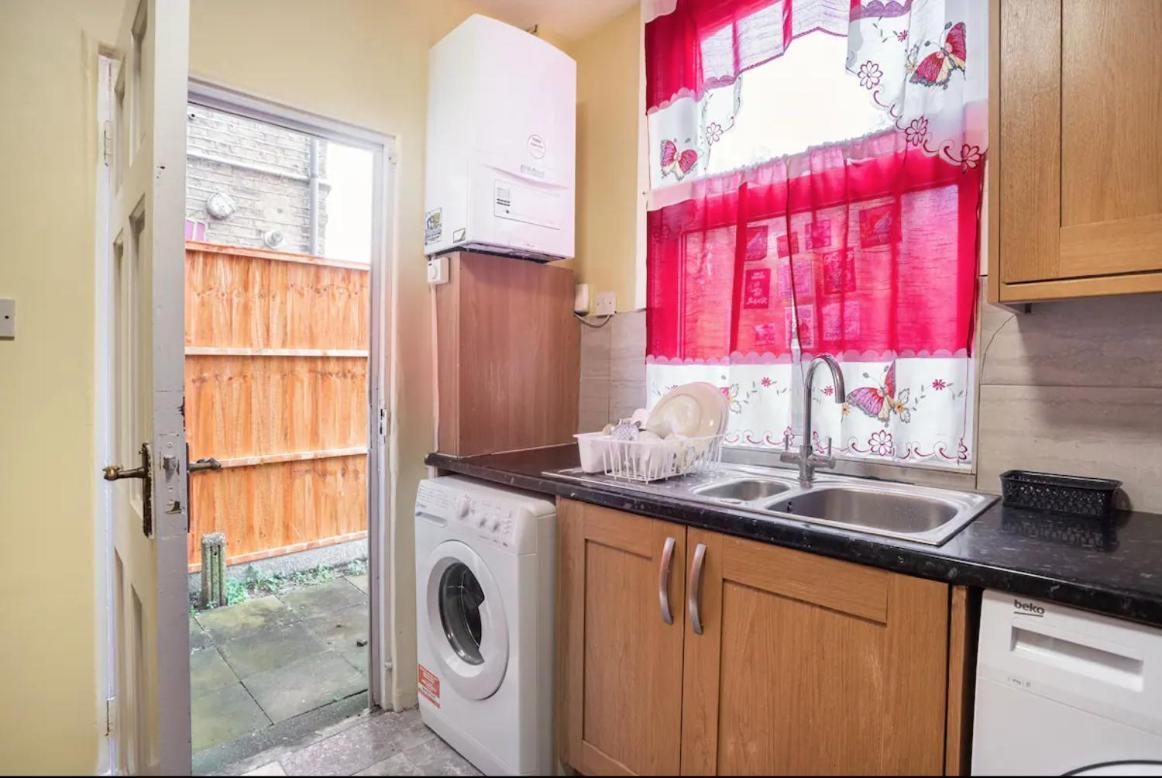 Hatton Homes - Thackeray Avenue Hotel de apartamente